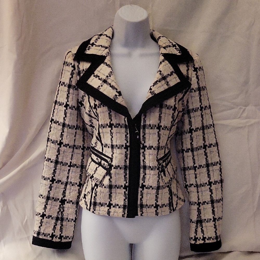 Womens Jacket By White Black Size 8